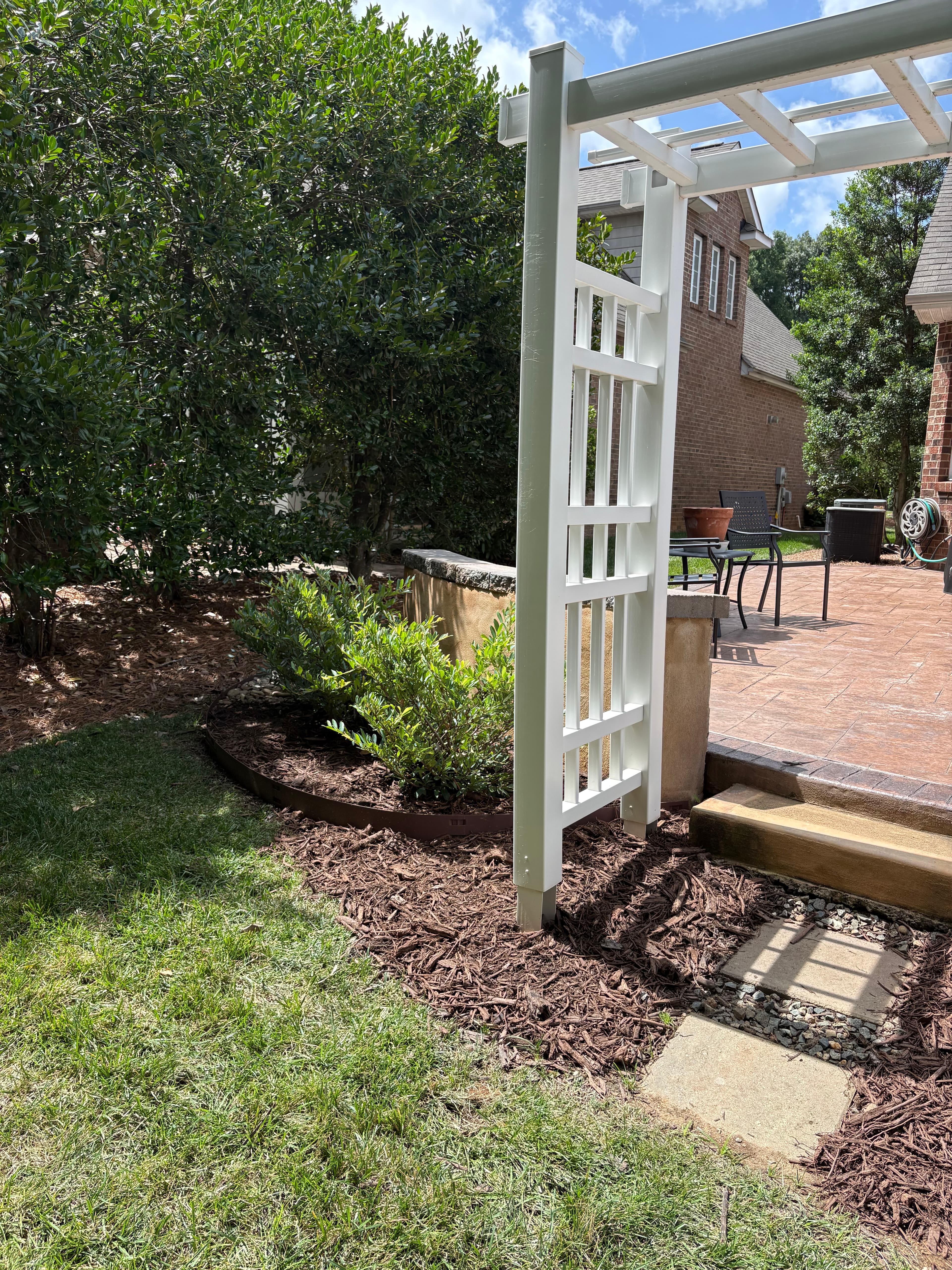 Mulching job 9