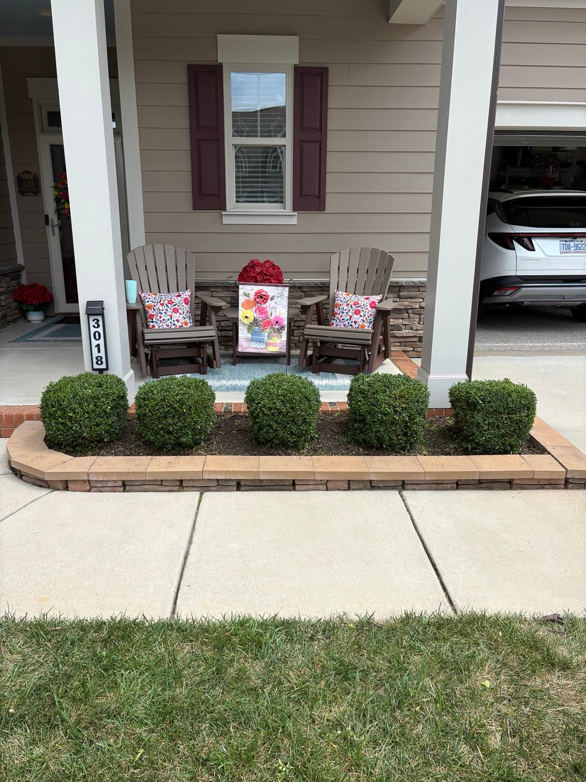 Front Porch Boxwoods 08